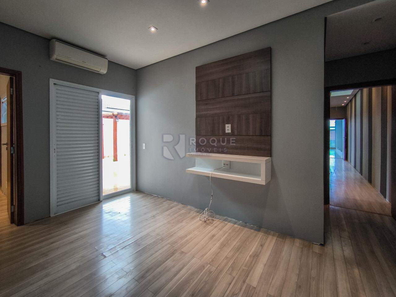 Casa em condomínio à venda no bairro Jardim Porto Real V: SUÍTE MASTER