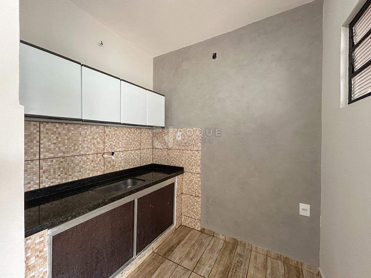 Casa Residencial para aluguel no bairro Jardim Nossa Senhora do Amparo: Cozinha