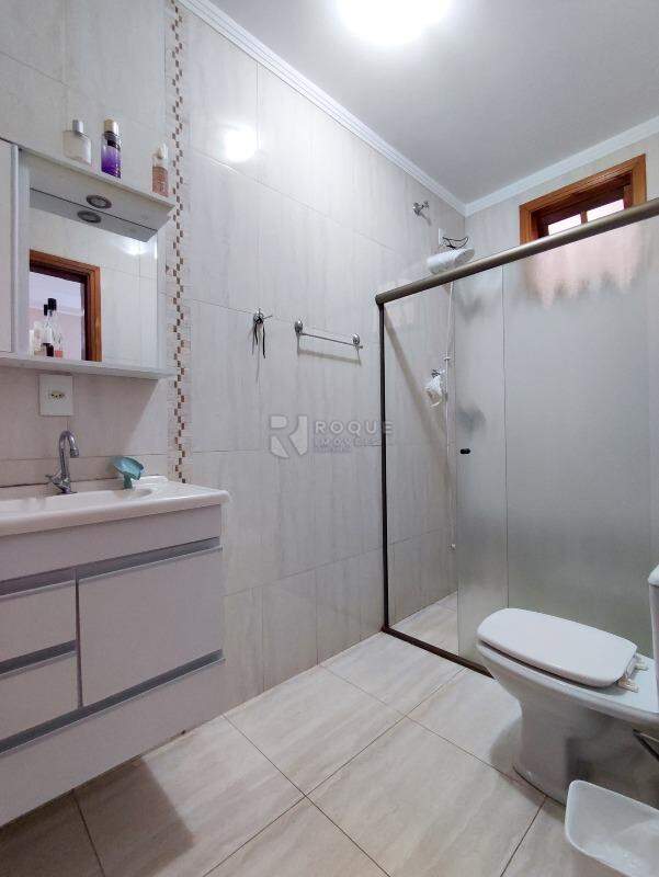 Casa Residencial à venda no bairro Jardim Campo Verde I: BANHEIRO SOCIAL