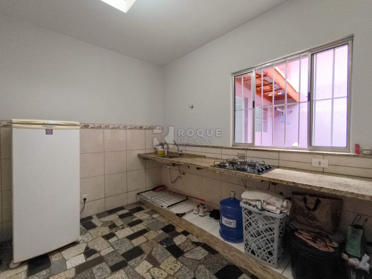 Casa Residencial à venda no bairro Jardim Ouro Verde: COZINHA EDÍCULA