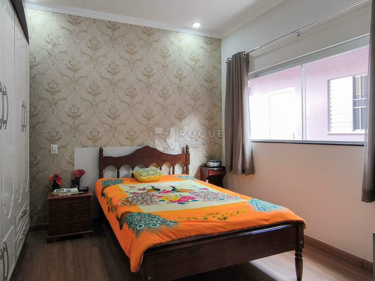 Casa Residencial à venda no bairro Jardim Ouro Verde: SUÍTE