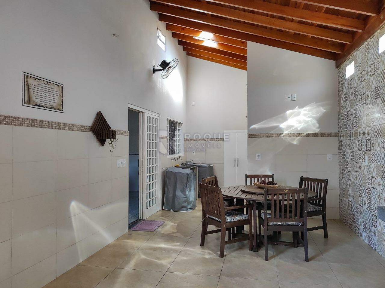 Casa Residencial à venda no bairro Jardim Caieira: COZINHA GOURMET