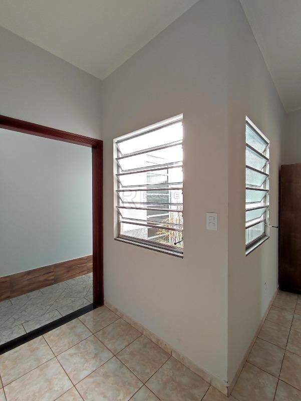 Casa Residencial à venda no bairro Jardim Caieira: JARDIM DE INVERNO