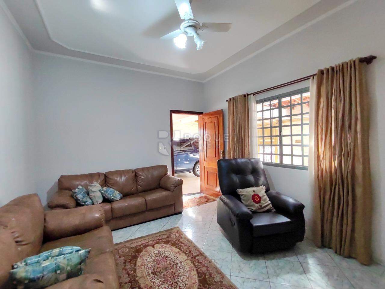 Casa Residencial à venda no bairro Jardim Caieira: SALA DE TV