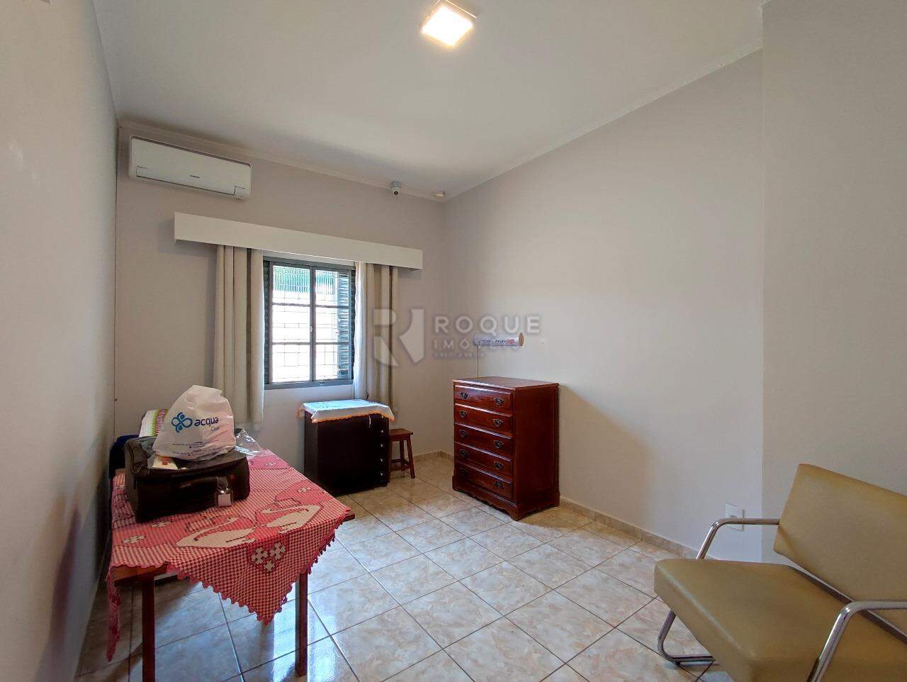 Casa Residencial à venda no bairro Jardim Caieira: DORMITÓRIO 1