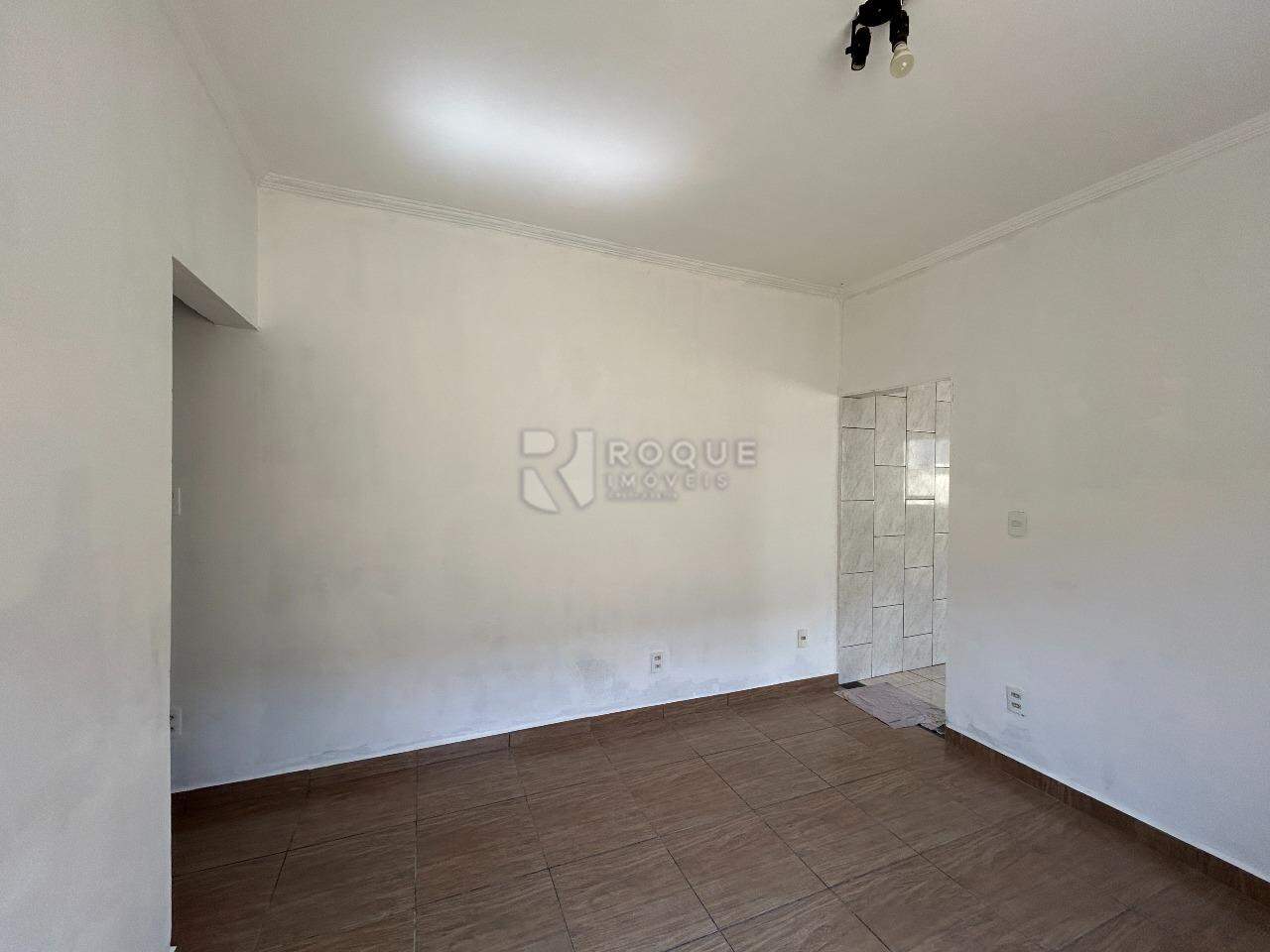 Casa Residencial para aluguel no bairro Jardim Nova Suiça: Sala