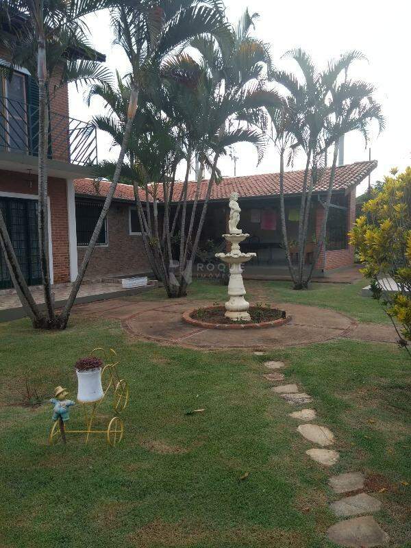 Chácara à venda no bairro Pires de Cima: 