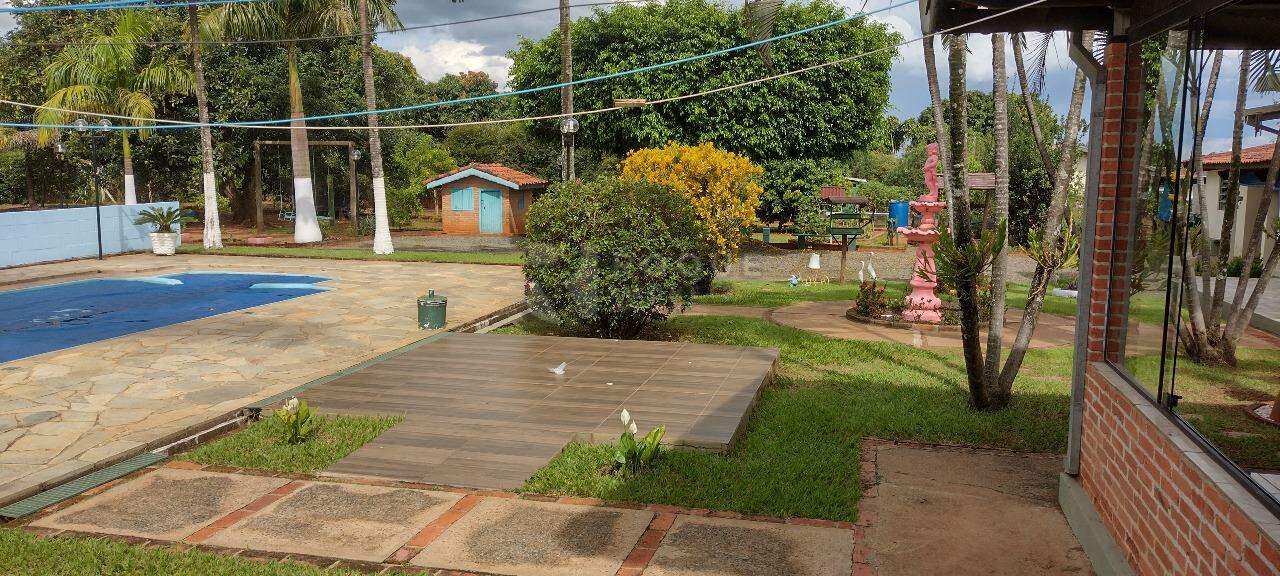 Chácara à venda no bairro Pires de Cima: 