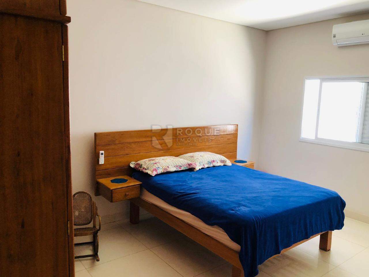 Casa Residencial à venda no bairro Vila Nova: 