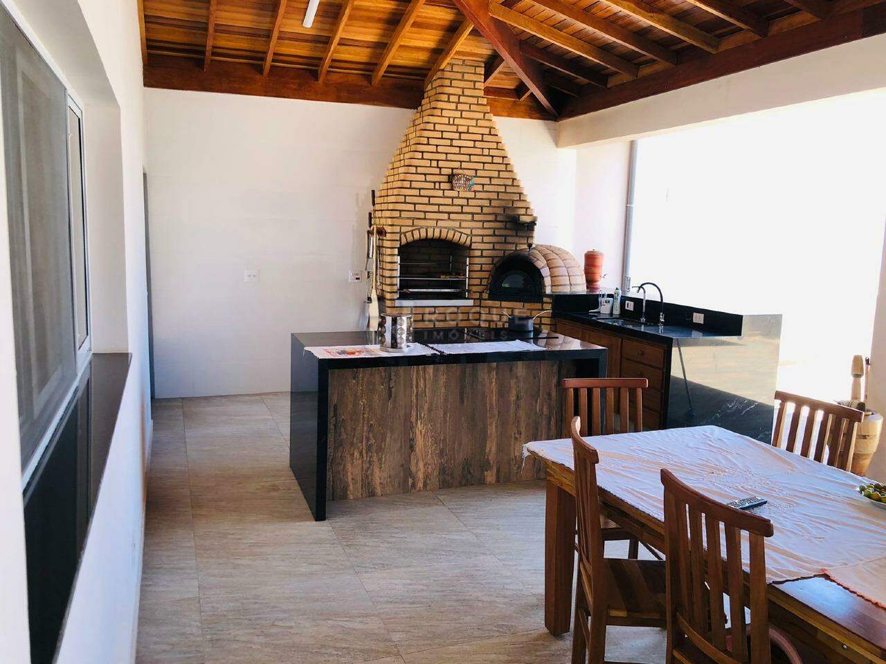 Casa Residencial à venda no bairro Vila Nova: 