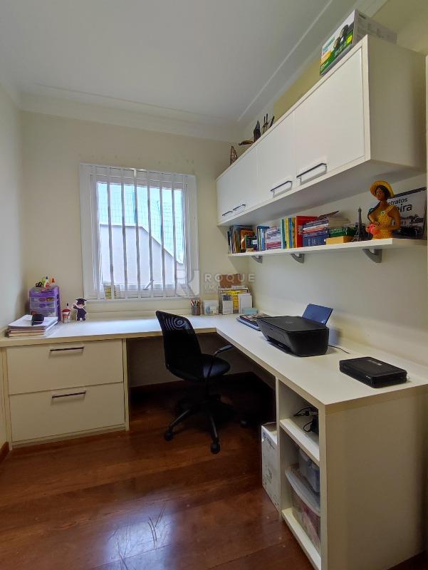 Casa em condomínio à venda no bairro Jardim Colinas de São João: ESCRITÓRIO