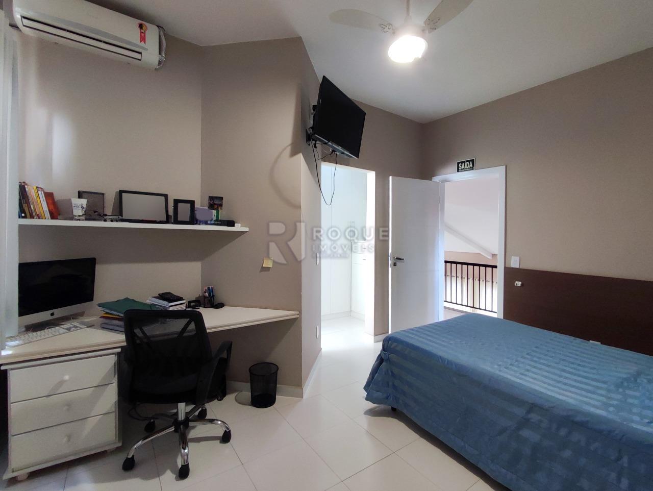 Casa em condomínio à venda no bairro Villa San Marino: SUÍTE1