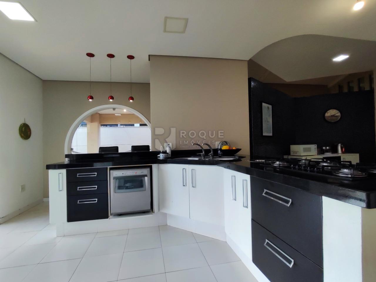 Casa em condomínio à venda no bairro Villa San Marino: COZINHA