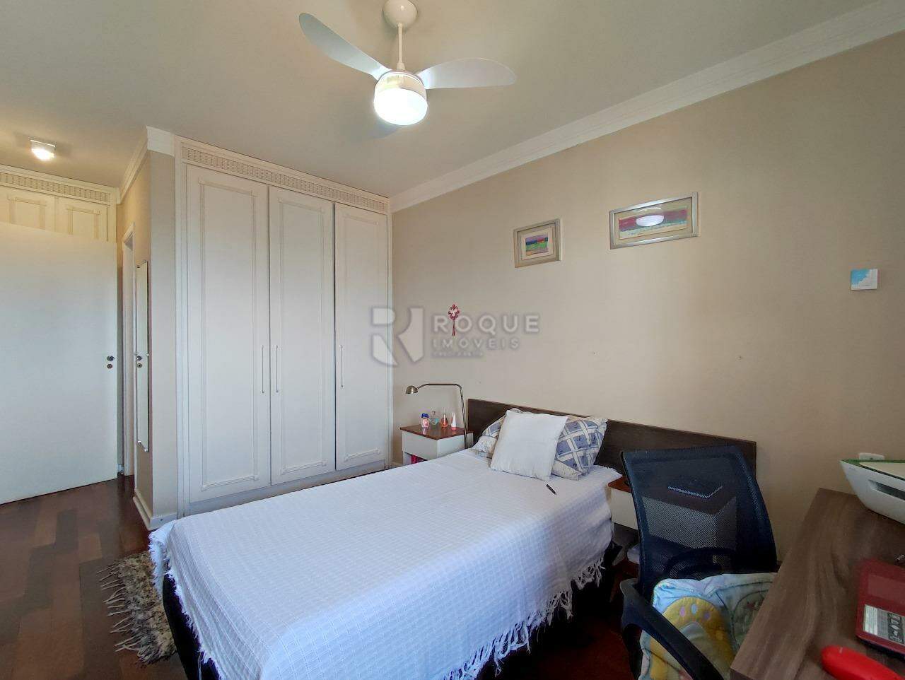 Apartamento à venda no bairro Centro: SUÍTE