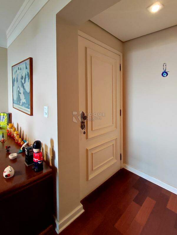 Apartamento à venda no bairro Centro: ENTRADA