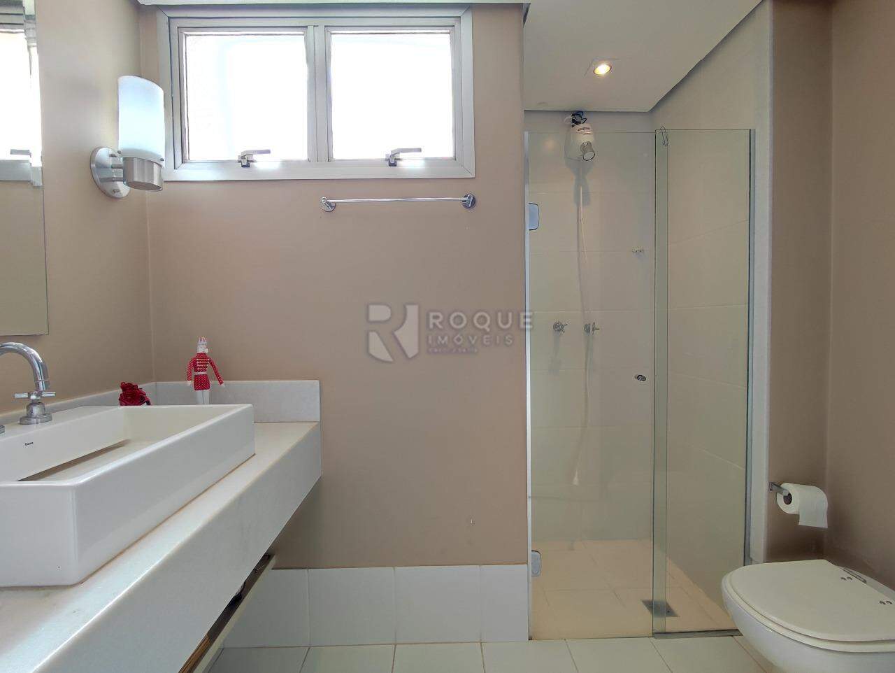 Apartamento à venda no bairro Centro: BANHEIRO SOCIAL 2