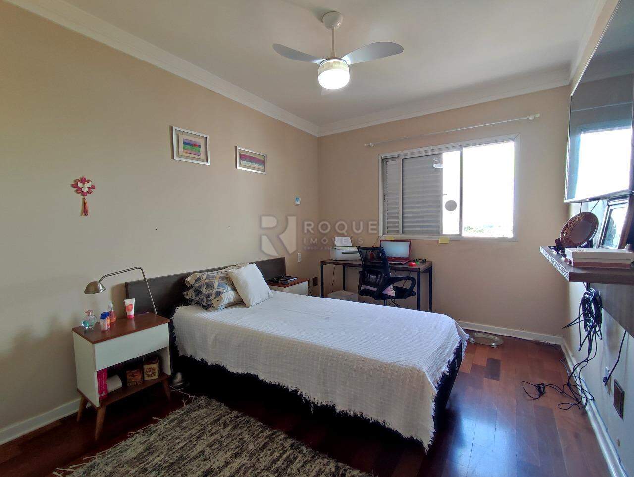 Apartamento à venda no bairro Centro: SUÍTE