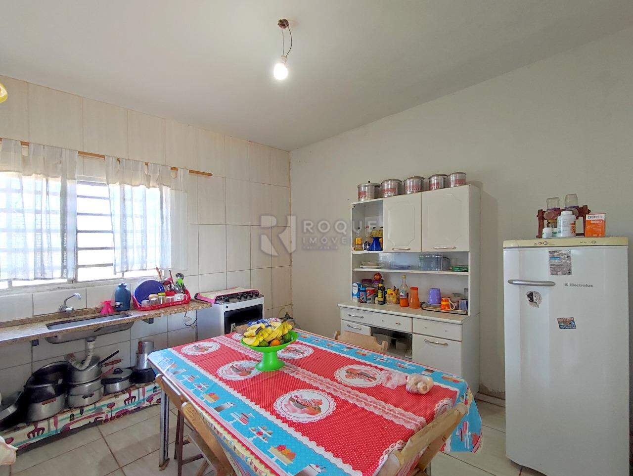 Chácara à venda no bairro Bairro dos Abreus: COZINHA