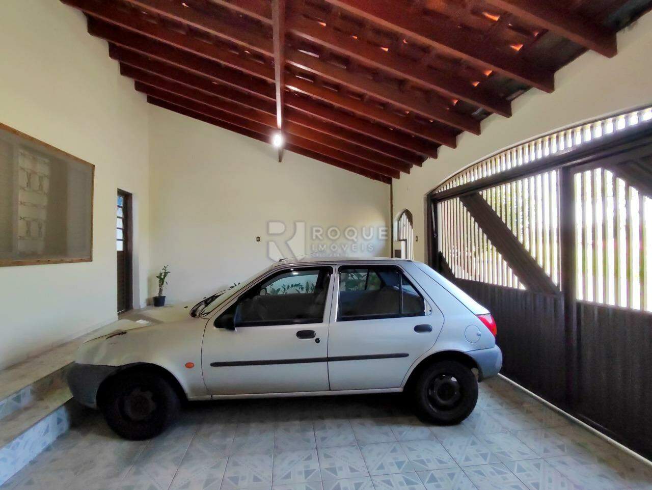 Casa Residencial à venda no bairro Jardim Ipanema: GARAGEM