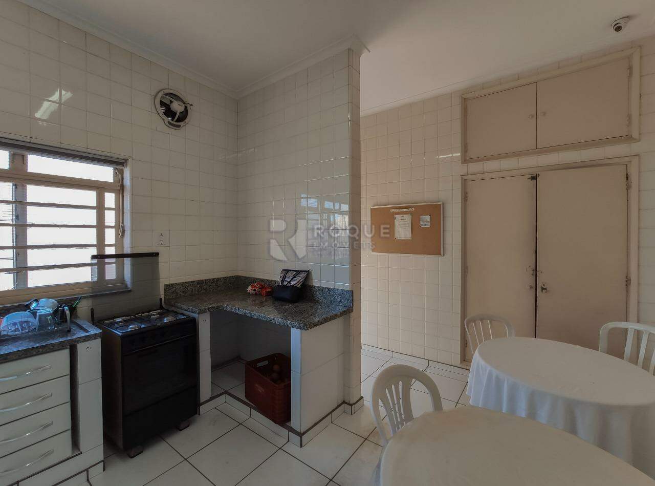 Salas/Conjuntos para aluguel no bairro Boa Vista: Copa em comum 