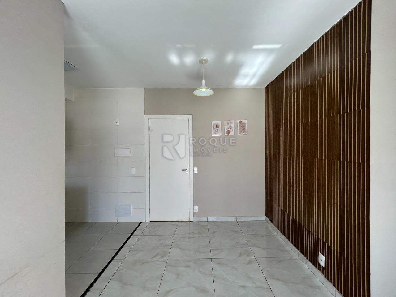 Apartamento para aluguel no bairro Jardim Santa Adélia: Sala