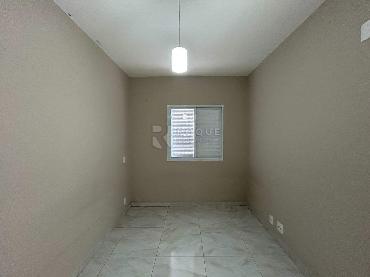 Apartamento para aluguel no bairro Jardim Santa Adélia: Dormitório 2