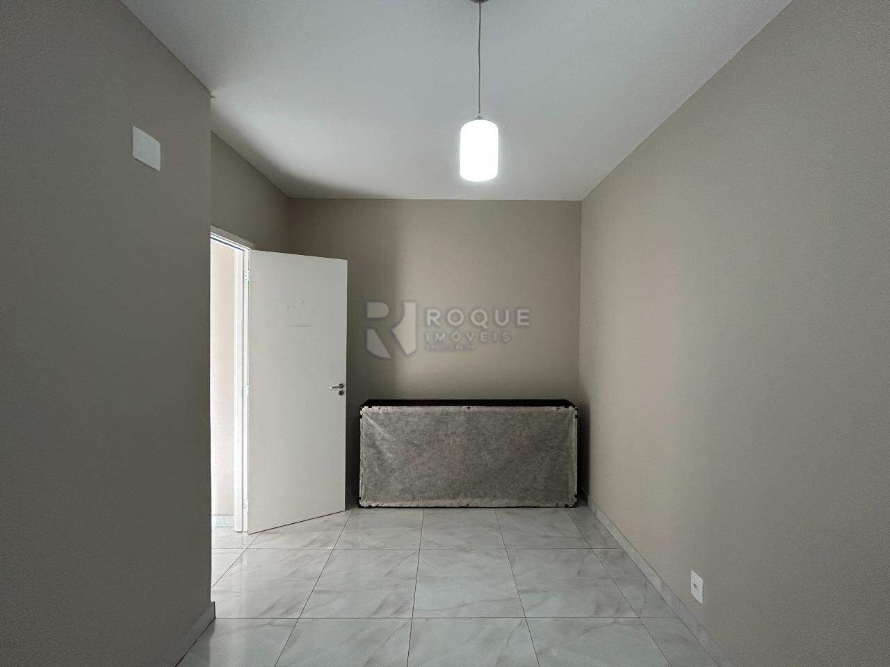 Apartamento para aluguel no bairro Jardim Santa Adélia: Dormitório 2