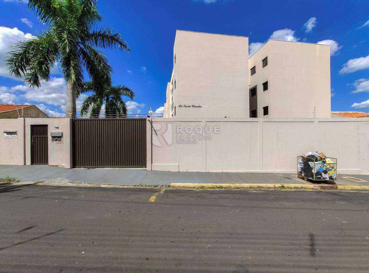 Apartamento para aluguel no bairro Vila Claudia: Fachada 