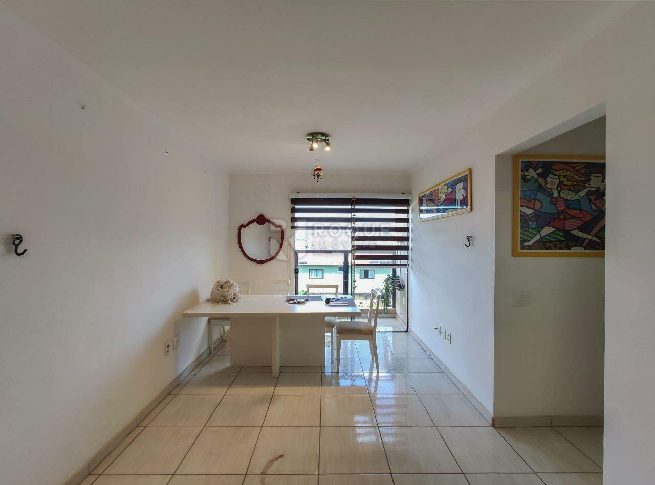 Apartamento para aluguel no bairro Vila Claudia: Sala 