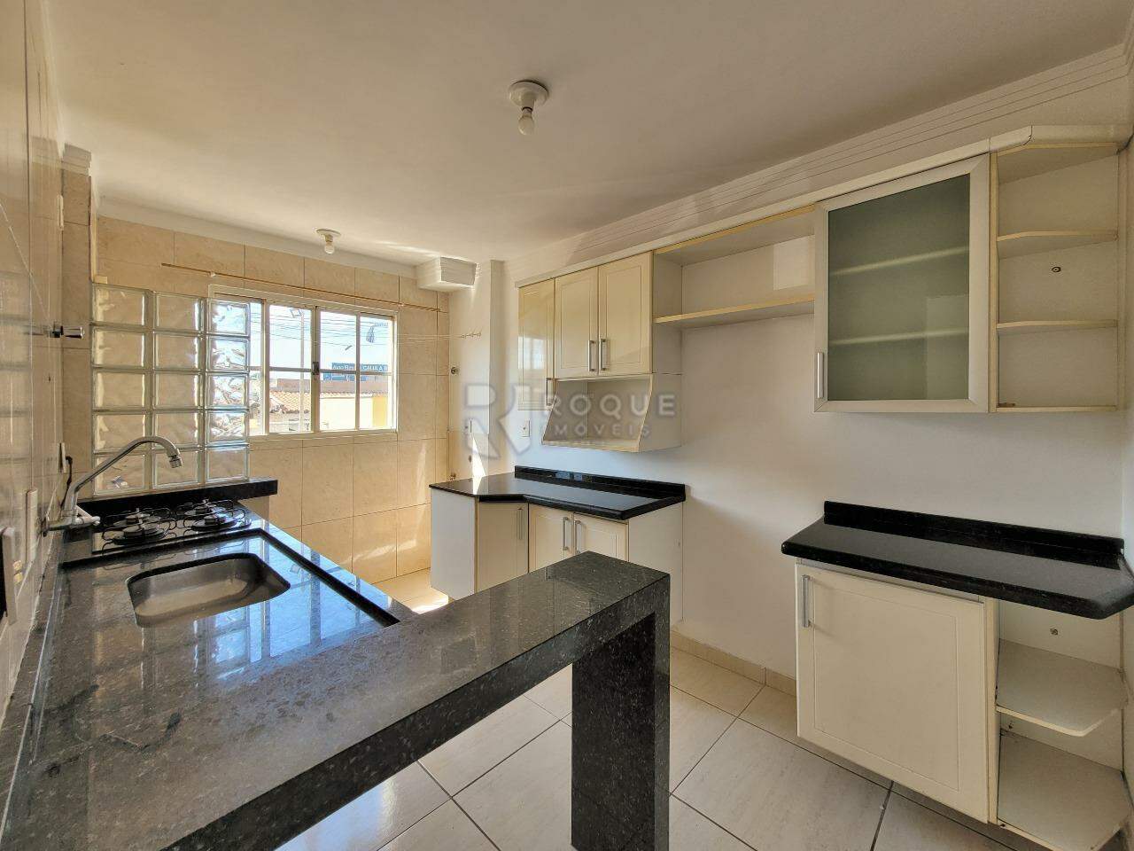 Apartamento para aluguel no bairro Parque Residencial Abílio Pedro: Cozinha