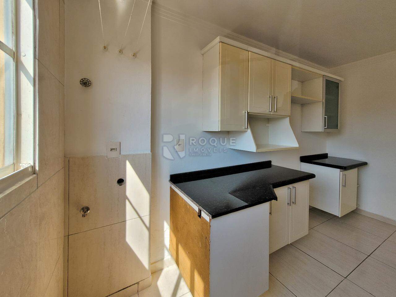 Apartamento para aluguel no bairro Parque Residencial Abílio Pedro: Cozinha / área de serviço