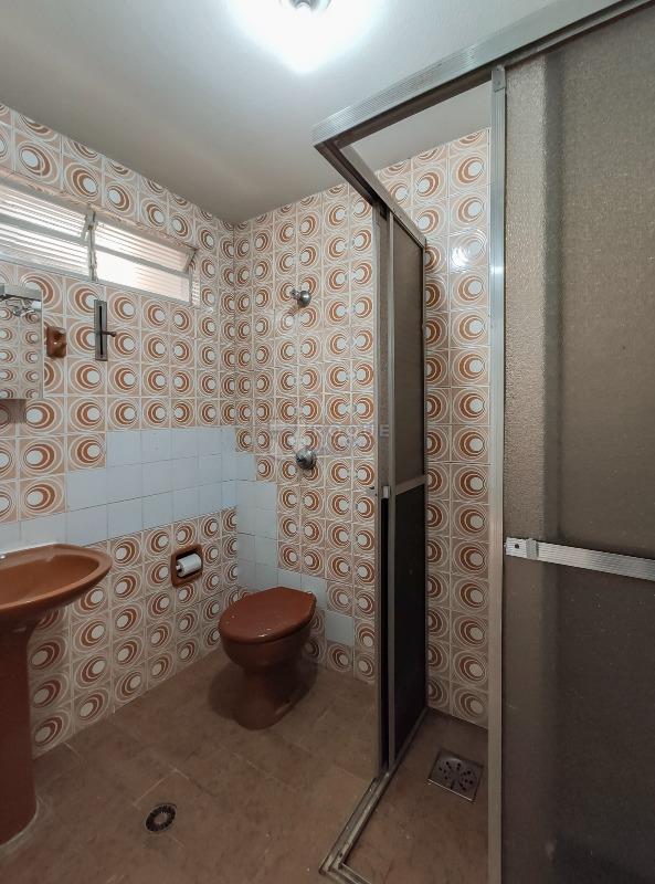 Casa Residencial para aluguel no bairro Vila Santa Lina: WC social 