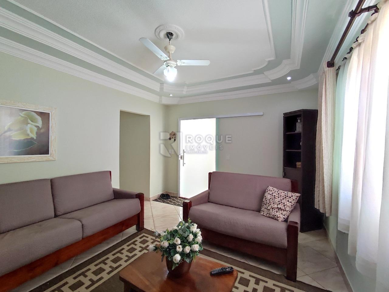 Casa Residencial à venda no bairro Jardim São Pedro: SALA DE TV