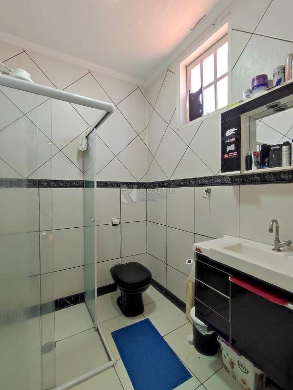 Casa Residencial à venda no bairro Jardim São Pedro: BANHEIRO SUÍTE 2