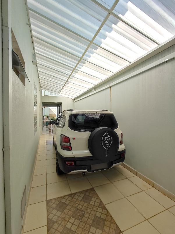 Casa Residencial à venda no bairro Jardim São Pedro: GARAGEM