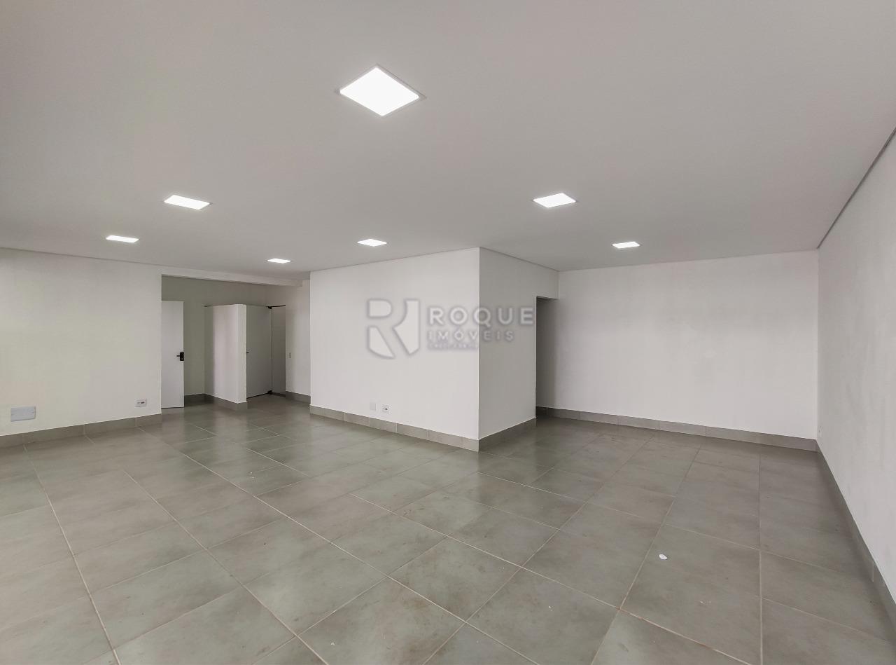 Barracão/Galpão à venda no bairro Residencial Colinas do Engenho I: Salão 