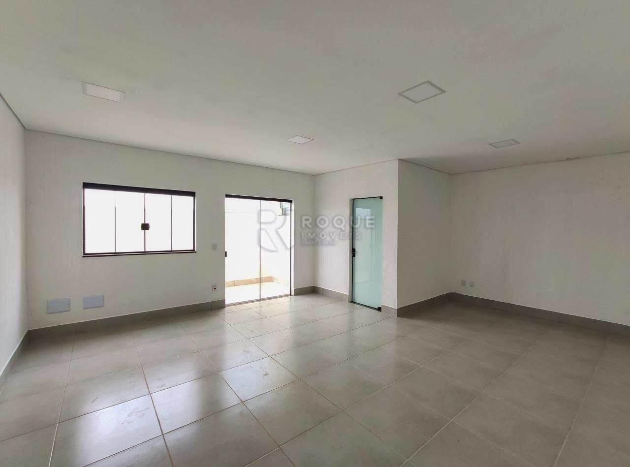 Barracão/Galpão à venda no bairro Residencial Colinas do Engenho I: Sala 2