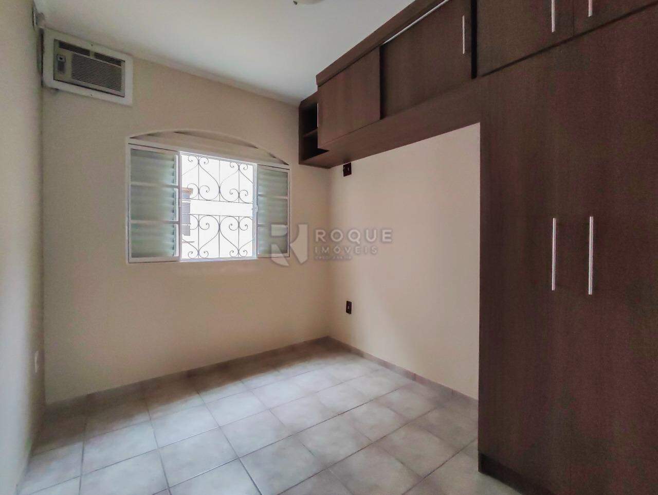 Casa Residencial à venda no bairro Vila Claudia: DORMITÓRIO 2