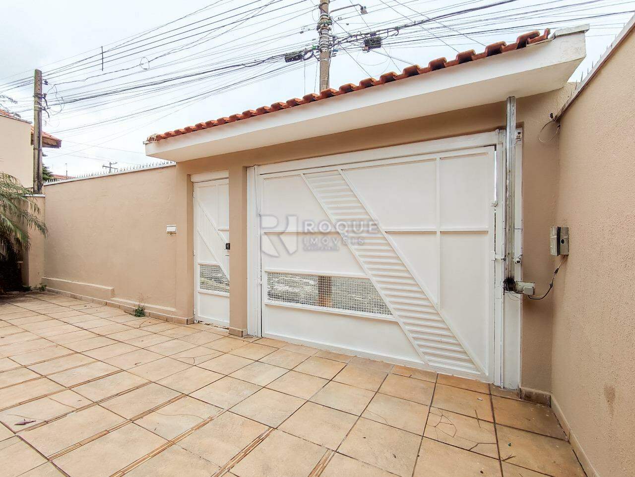 Casa Residencial à venda no bairro Vila Claudia: PORTÃO ELETRÔNICO