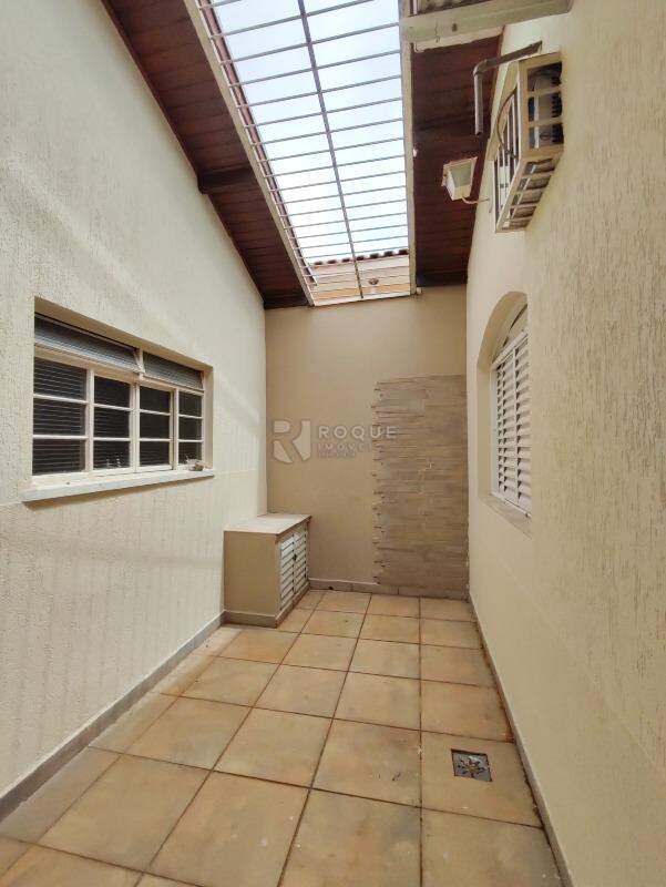 Casa Residencial à venda no bairro Vila Claudia: JARDIM DE INVERNO