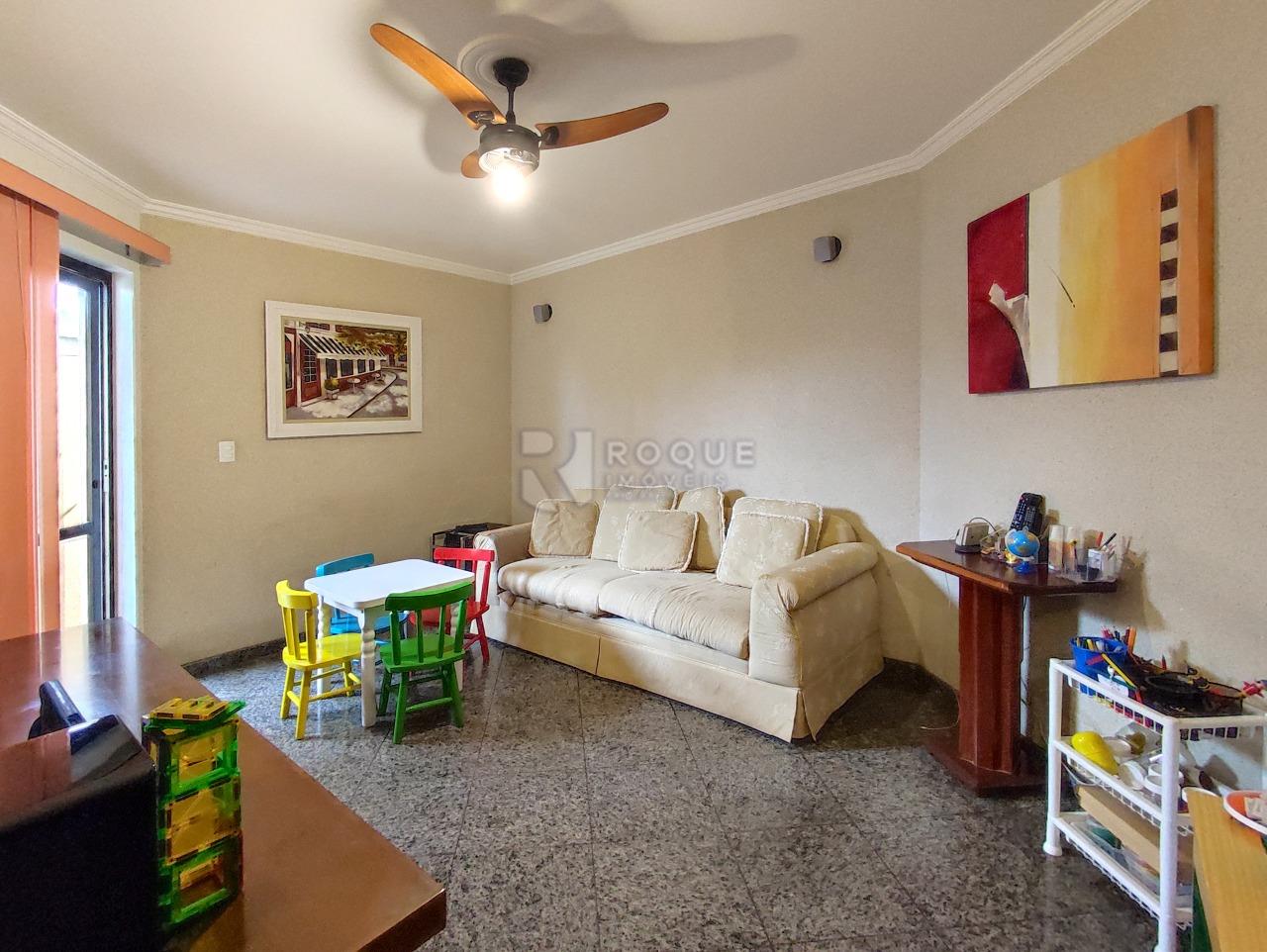 Casa Residencial à venda no bairro Vila Cristovam: SALA DE TV