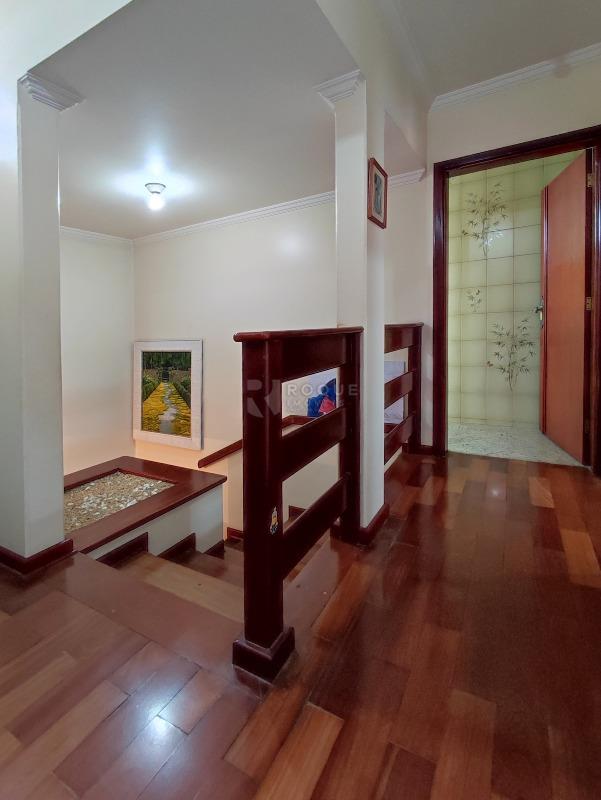 Casa Residencial à venda no bairro Vila Cristovam: PISO SUPERIOR