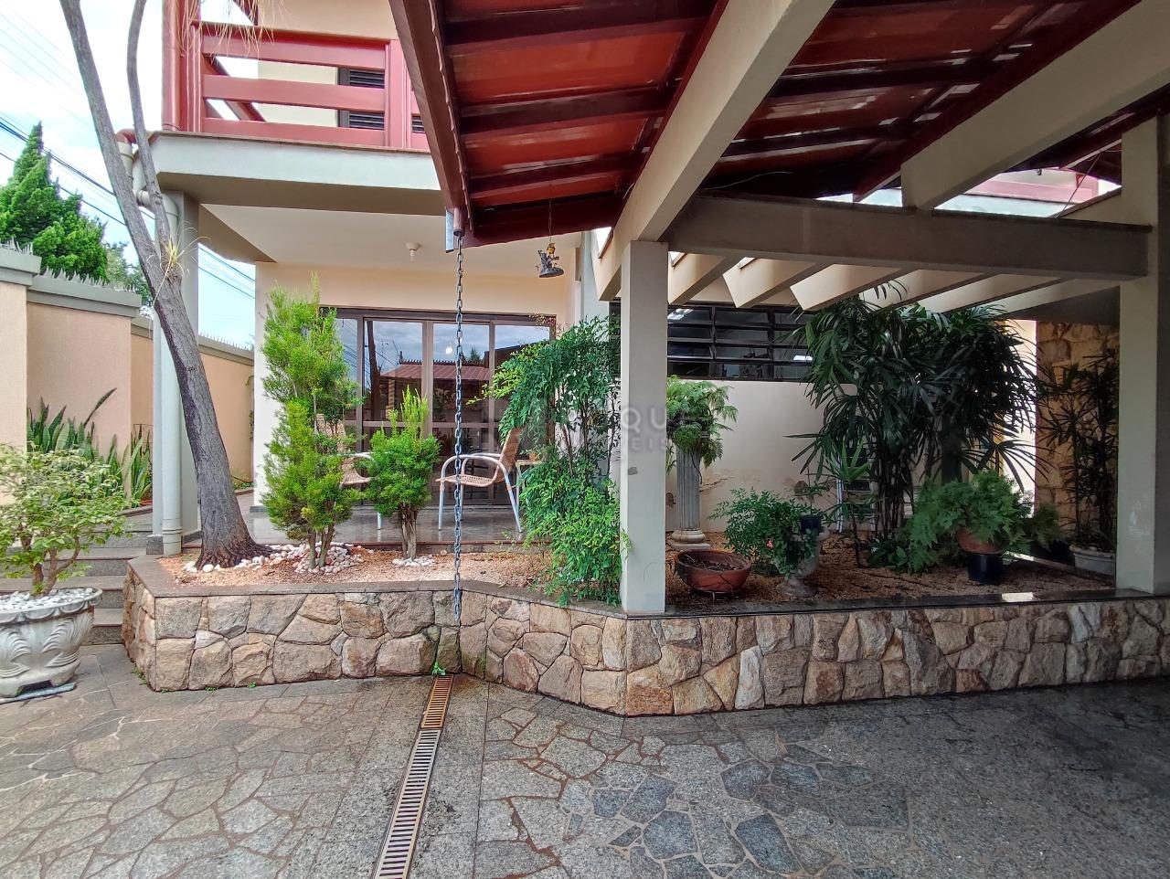 Casa Residencial à venda no bairro Vila Cristovam: JARDIM