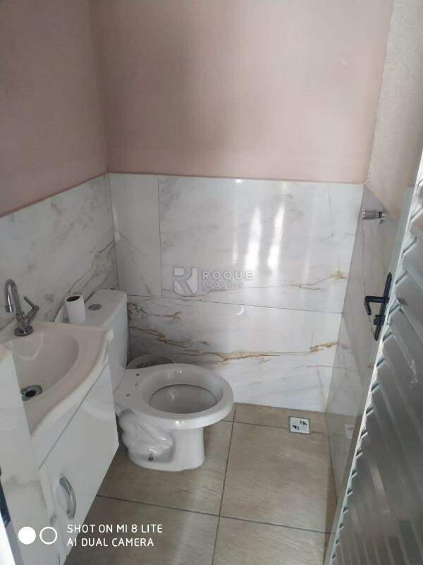 Casa Comercial para aluguel no bairro Vila Anita: WC 2
