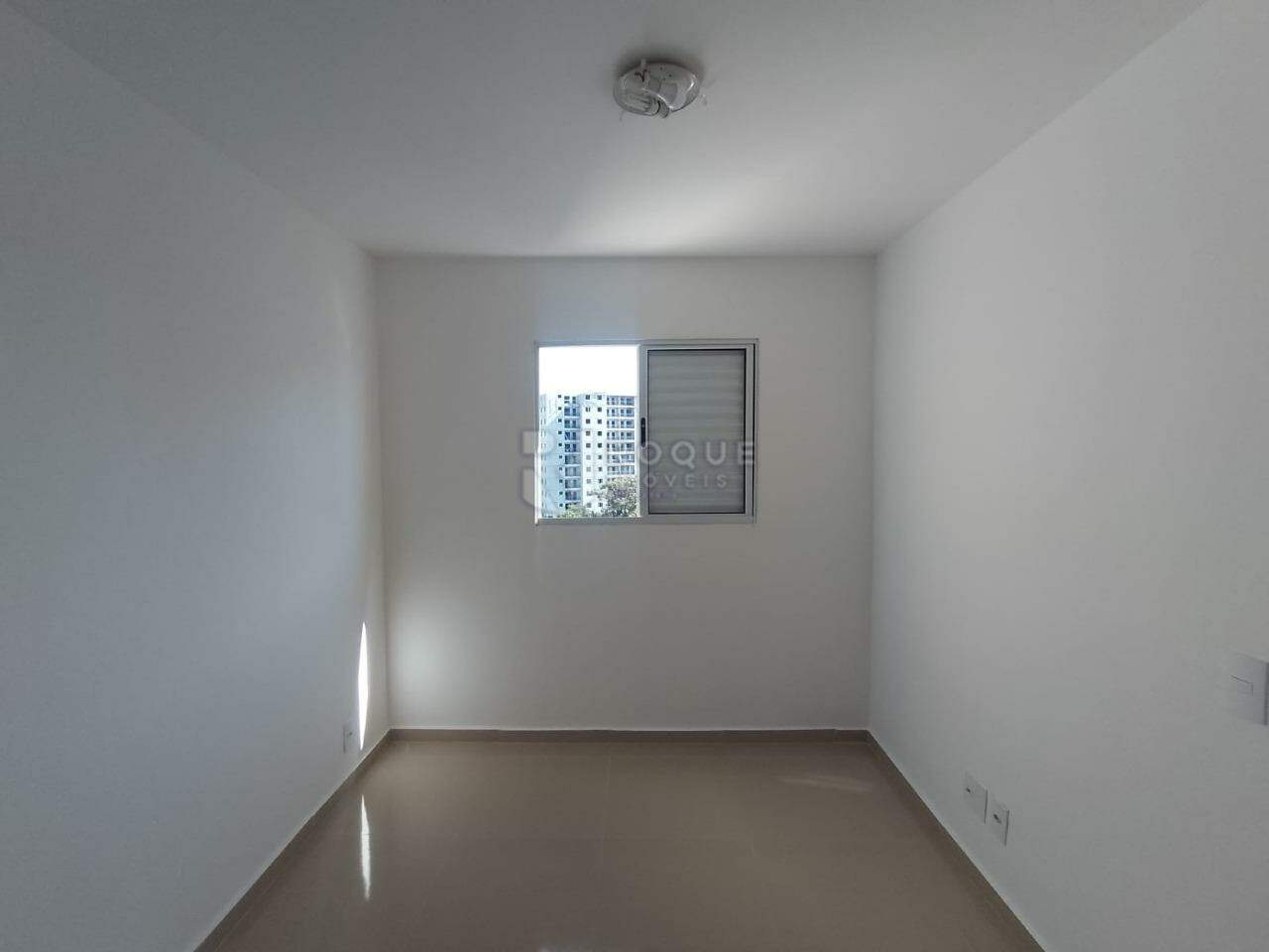 Apartamento para aluguel no bairro Chácaras Antonieta: