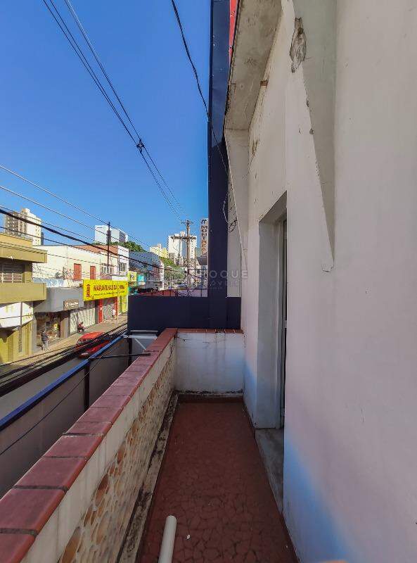 Salas/Conjuntos para aluguel no bairro Centro: Sacada