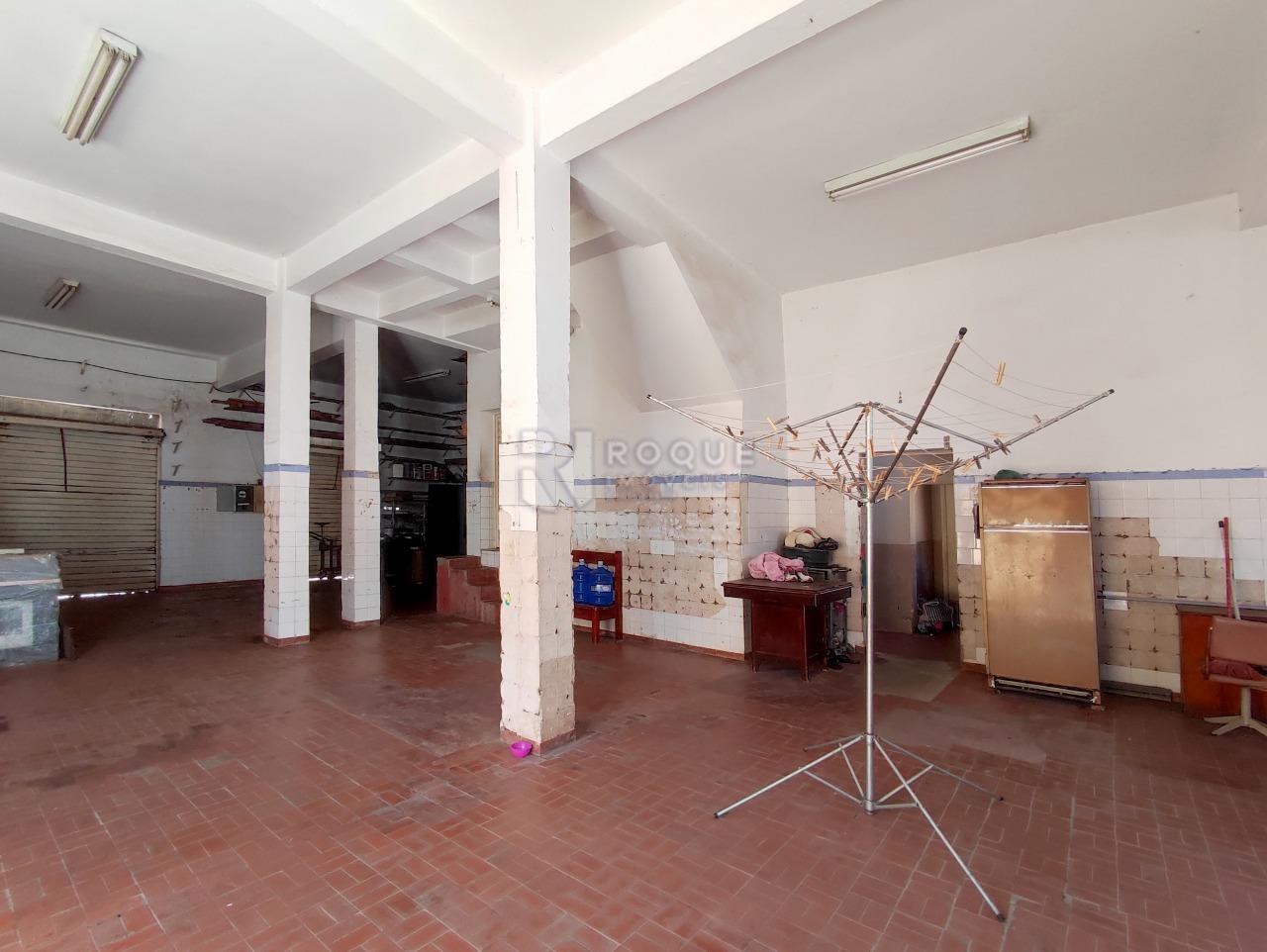 Casa Residencial à venda no bairro Vila Camargo: SALÃO COMERCIAL