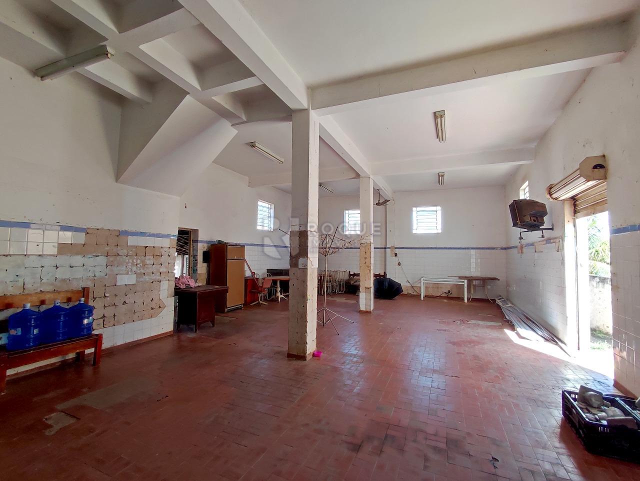 Casa Residencial à venda no bairro Vila Camargo: SALÃO COMERCIAL