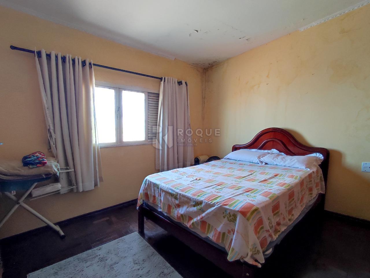 Casa Residencial à venda no bairro Vila Camargo: DORMITÓRIO 1 / APARTAMENTO