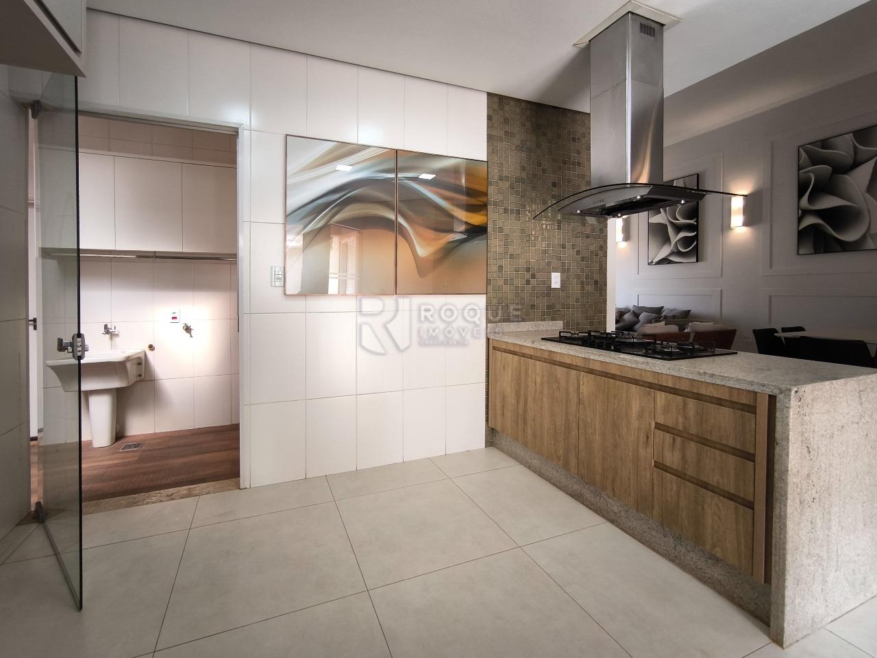 Casa em condomínio à venda no bairro Parque Residencial Roland: COZINHA